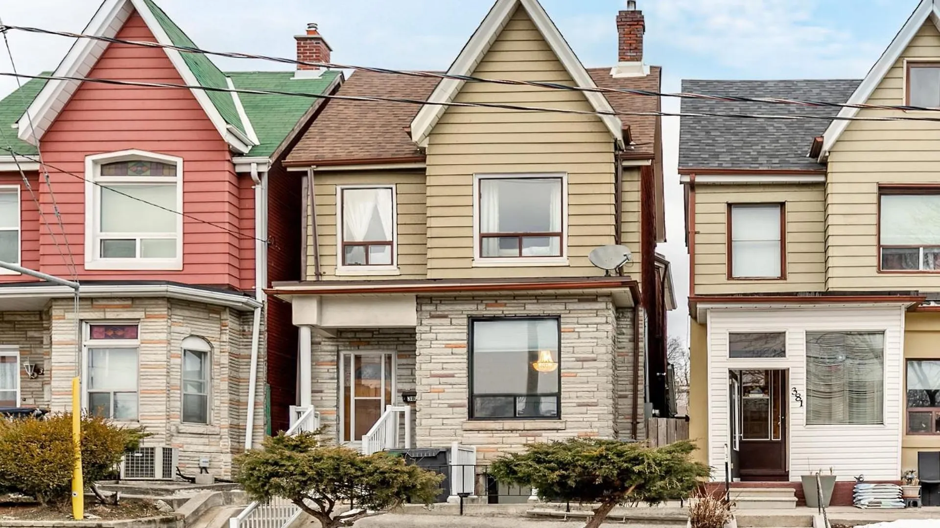 Pet-Friendly 6-Guest Capacity Apt On Ossington Ave Apartment Toronto Canada
